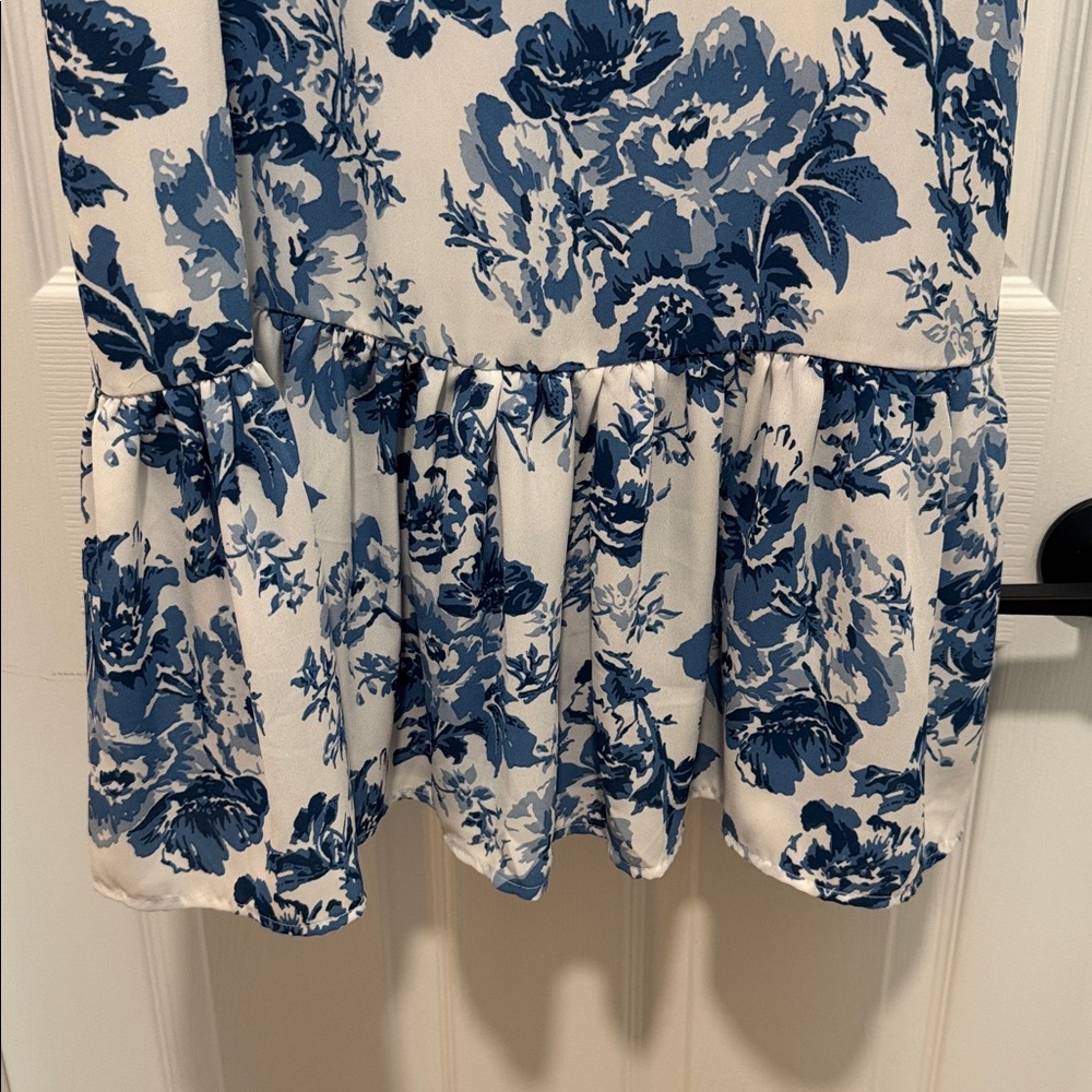 Blue Floral Tie-Strap Midi Dress - White & Blue o.p.t. Sz M - Picture 3 of 12